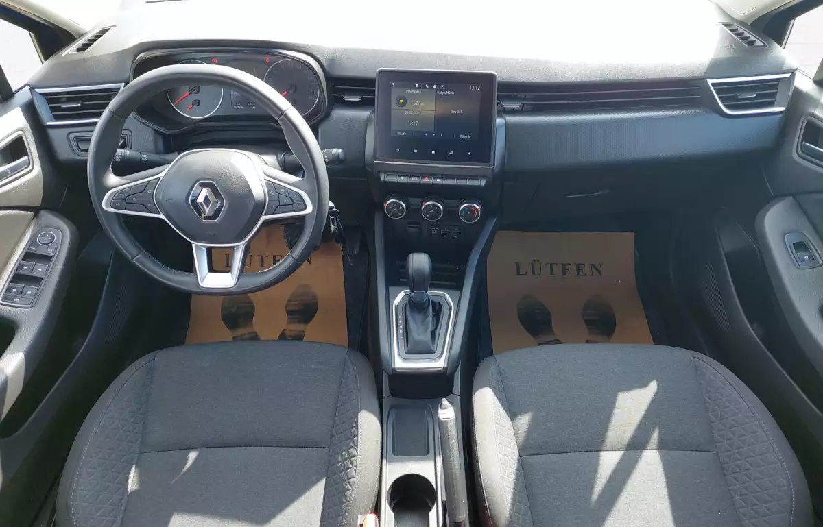 Renault Clio 1.0 Tce Touch X-Tronic 90HP