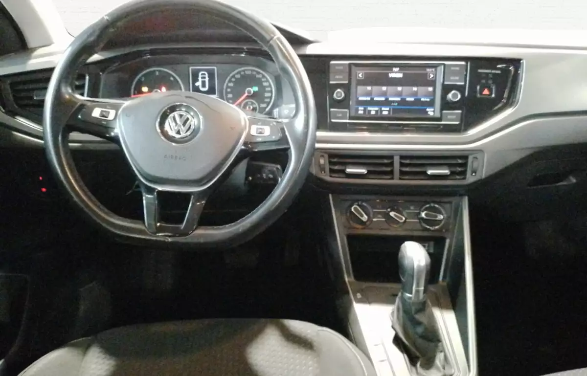 Volkswagen Polo 1.6 Tdi Scr Comfortline Dsg 95HP